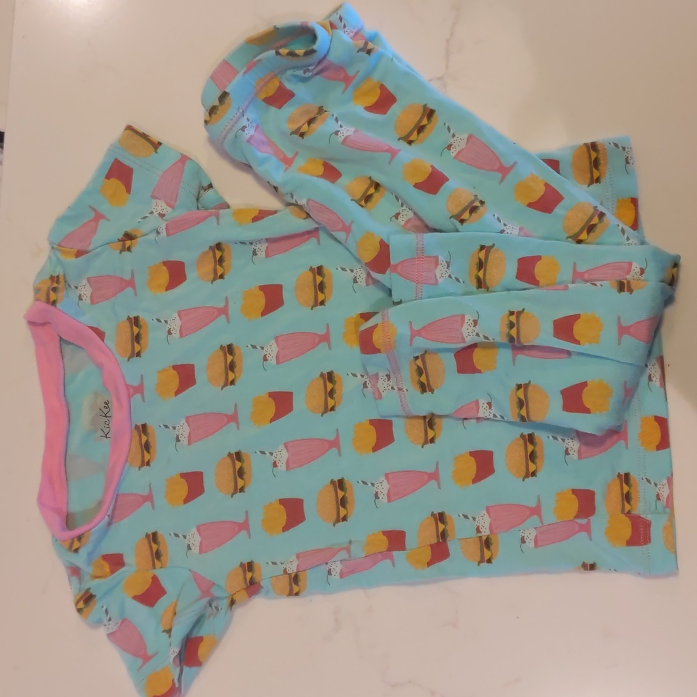 KicKee Kids Pajamas 2T short sleeves & pants. Toddler girl PJ set